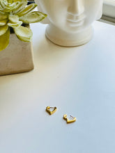 Load image into Gallery viewer, Heart Earrings
